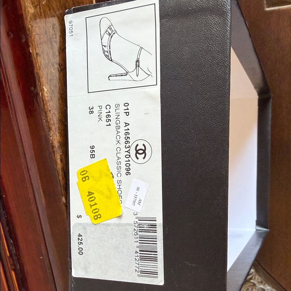 CHANEL slingback classic vintage beige and brown Patterned Women's Heels - Picture 15 of 16